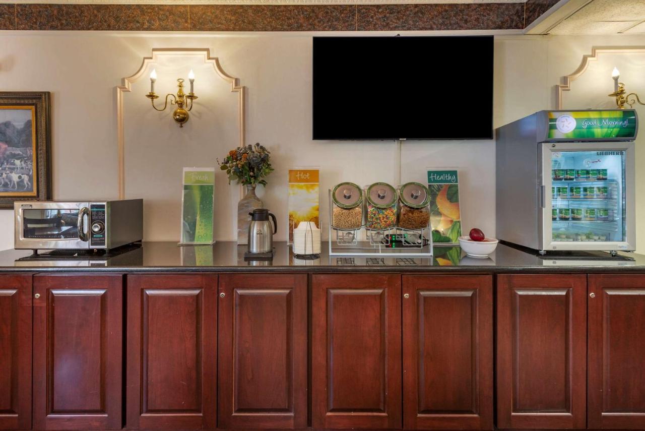 Quality Inn Montgomeryville-Philadelphia Exteriör bild