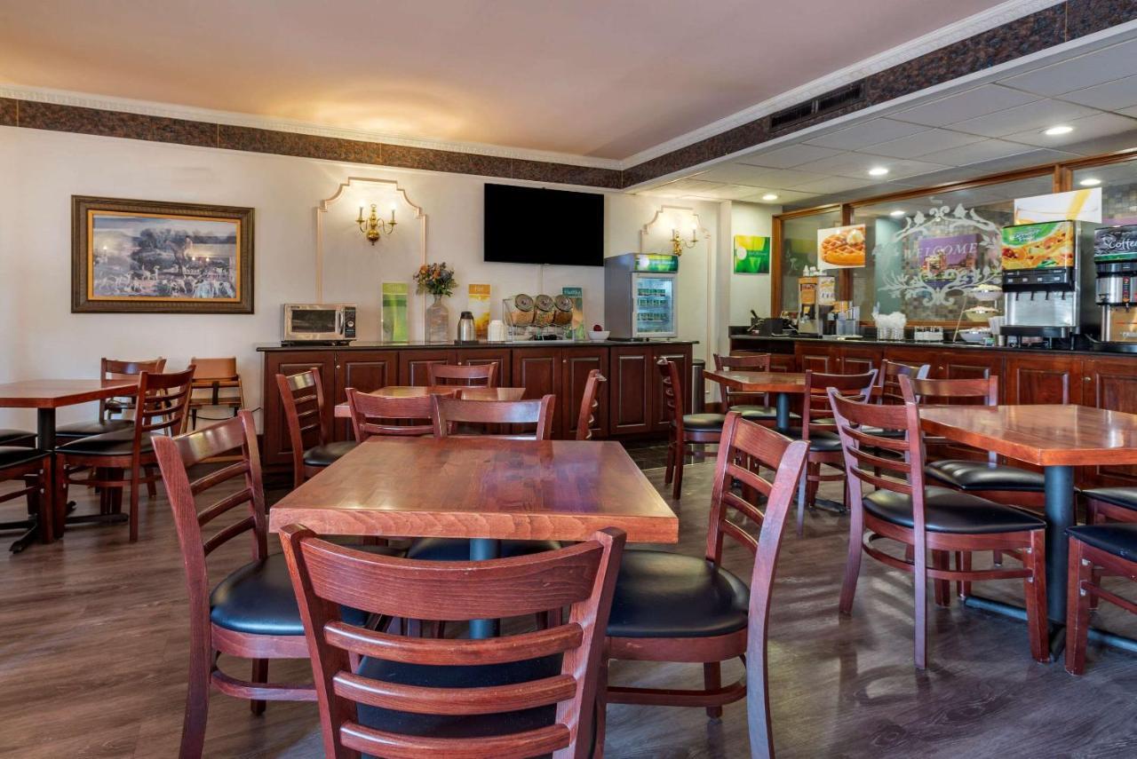 Quality Inn Montgomeryville-Philadelphia Exteriör bild
