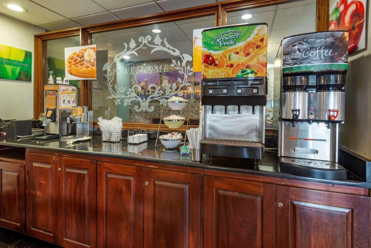 Quality Inn Montgomeryville-Philadelphia Exteriör bild