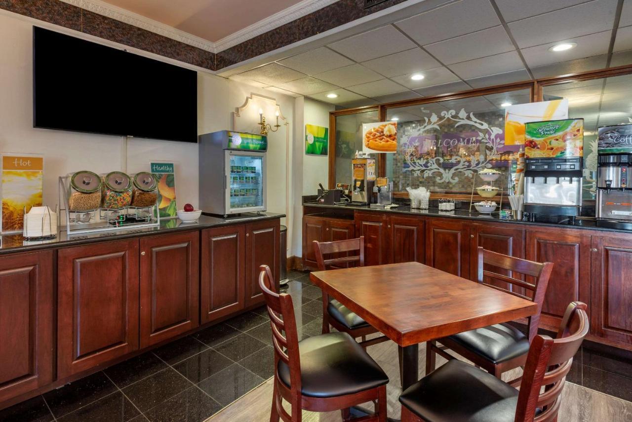 Quality Inn Montgomeryville-Philadelphia Exteriör bild